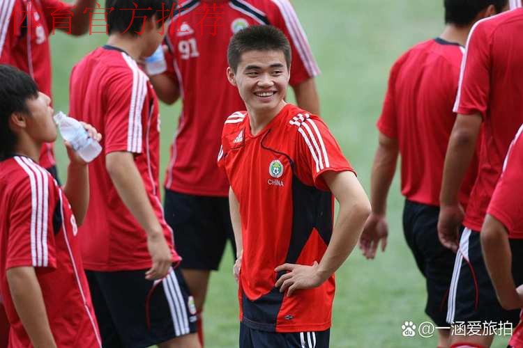 国足新人说|杨立瑜:“希望世界杯梦想会在当打之年实现吧!” 国足新人说|杨立瑜:“希望世界杯梦想会在当打之年实现吧!”